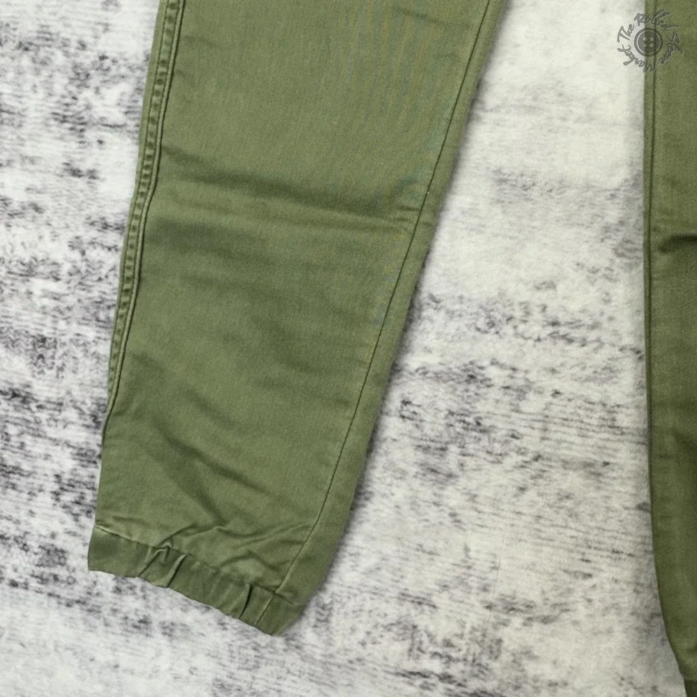 NWT Levi's Dobby Cargo Jogger Pants Boys Medium Olive Green Stretch MSRP‎ $48.00